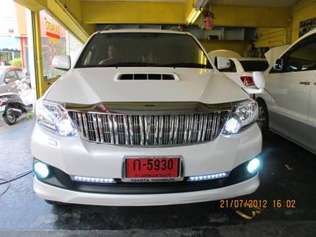 S.V.AUTO มีที่เดียวระวังพวกแอบอ้าง PROJECTOR+XENON+LED DAYLIGHT + @PATA CLICK !.