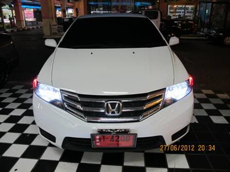 S.V.AUTO มีที่เดียวระวังพวกแอบอ้าง PROJECTOR+XENON+LED DAYLIGHT + @PATA CLICK !.