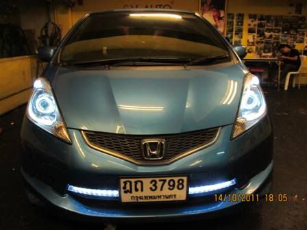 S.V.AUTO มีที่เดียวระวังพวกแอบอ้าง PROJECTOR+XENON+LED DAYLIGHT + @PATA CLICK !.