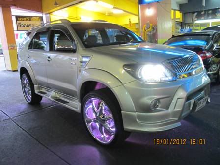 S.V.AUTO มีที่เดียวระวังพวกแอบอ้าง PROJECTOR+XENON+LED DAYLIGHT + @PATA CLICK !.