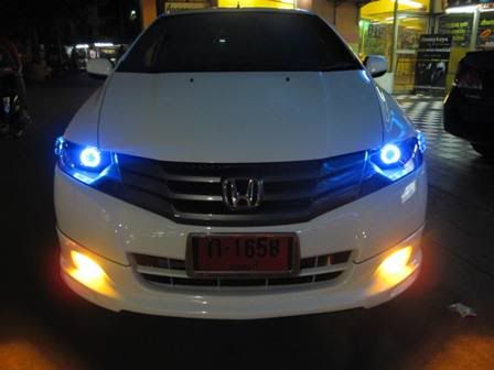 S.V.AUTO มีที่เดียวระวังพวกแอบอ้าง PROJECTOR+XENON+LED DAYLIGHT + @PATA CLICK !.