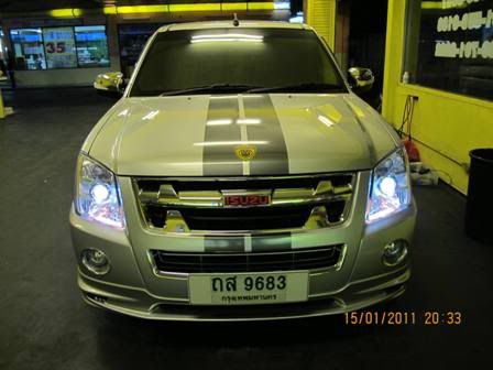 S.V.AUTO มีที่เดียวระวังพวกแอบอ้าง PROJECTOR+XENON+LED DAYLIGHT + @PATA CLICK !.