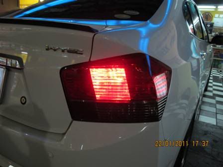 S.V.AUTO มีที่เดียวระวังพวกแอบอ้าง PROJECTOR+XENON+LED DAYLIGHT + @PATA CLICK !.