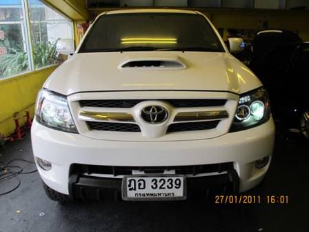 S.V.AUTO มีที่เดียวระวังพวกแอบอ้าง PROJECTOR+XENON+LED DAYLIGHT + @PATA CLICK !.