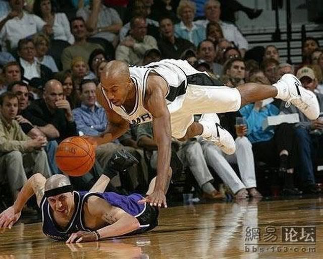 funny basketball pictures. Funny Basketball Pics