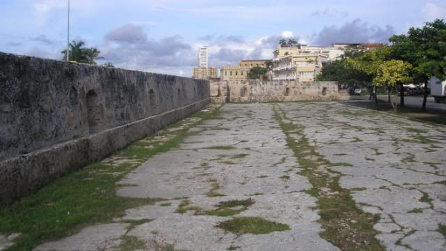 Viaje a Cartagena de Indias y Parque Tayrona - Blogs de Colombia - La muralla de Cartagena (2)