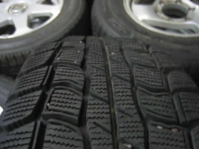 http://i668.photobucket.com/albums/vv48/jdmtoronto/Album1/IMG_0034.jpg