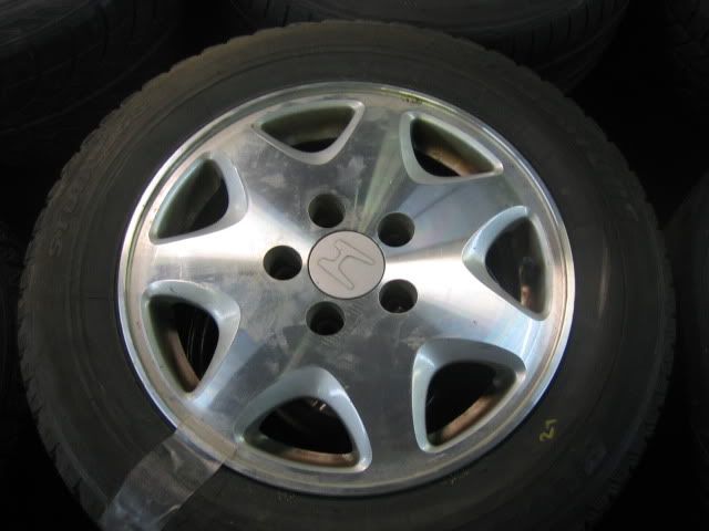 http://i668.photobucket.com/albums/vv48/jdmtoronto/Album1/IMG_0193.jpg