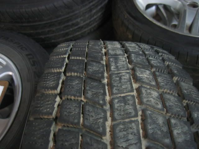 http://i668.photobucket.com/albums/vv48/jdmtoronto/Album1/IMG_0299.jpg
