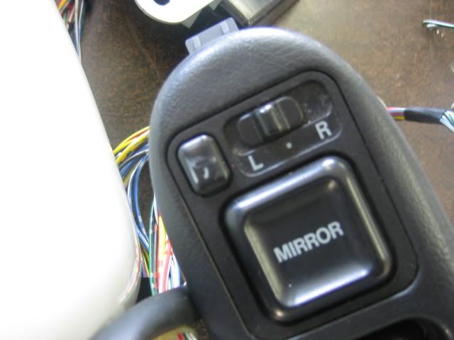 http://i668.photobucket.com/albums/vv48/jdmtoronto/Album1/IMG_4654.jpg