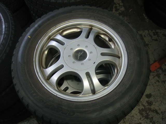 http://i668.photobucket.com/albums/vv48/jdmtoronto/Album1/IMG_9609_zps3611d835.jpg