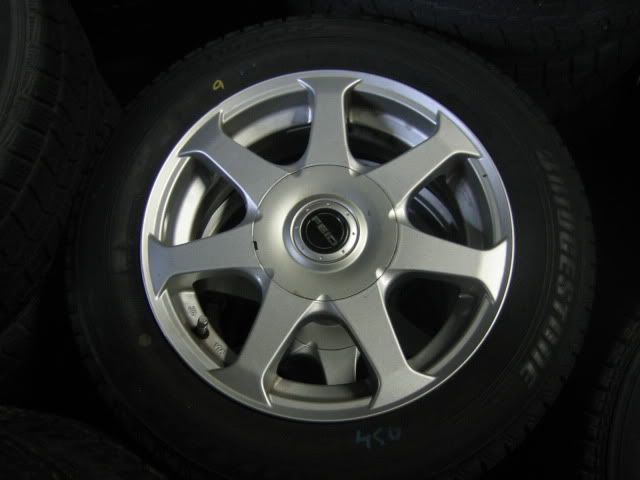 http://i668.photobucket.com/albums/vv48/jdmtoronto/Album1/IMG_9752_zpsead6bb82.jpg