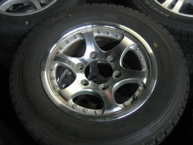 http://i668.photobucket.com/albums/vv48/jdmtoronto/Album1/IMG_9812_zps3375faf9.jpg