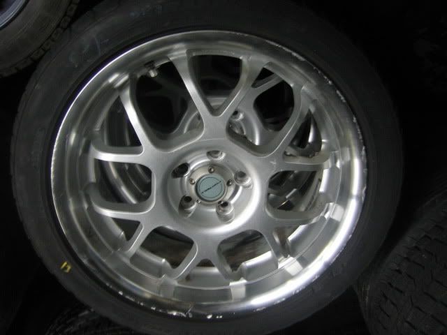 http://i668.photobucket.com/albums/vv48/jdmtoronto/Album1/IMG_9830_zpsedc006a1.jpg