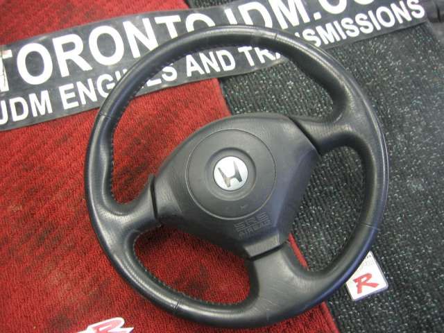 http://i668.photobucket.com/albums/vv48/jdmtoronto/febcontainer/IMG_3028-640_zps6614b868.jpg