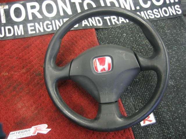 http://i668.photobucket.com/albums/vv48/jdmtoronto/febcontainer/IMG_3049-640_zpsb30c758c.jpg