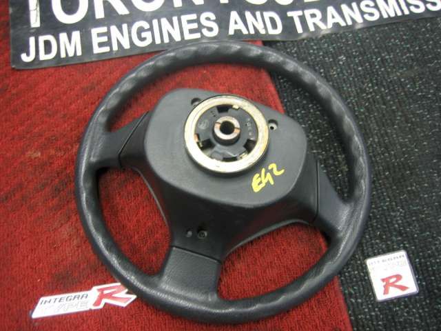 http://i668.photobucket.com/albums/vv48/jdmtoronto/febcontainer/IMG_3167-640_zps603aa5bb.jpg