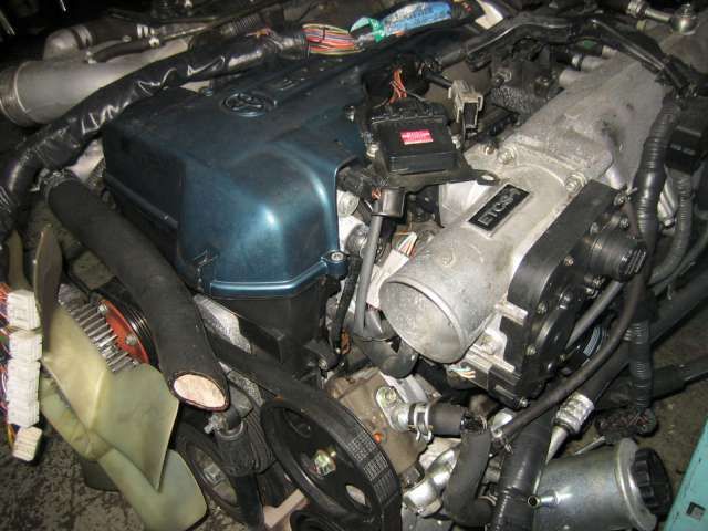 http://i668.photobucket.com/albums/vv48/jdmtoronto/febcontainer/IMG_4388-640_zpscbbe5ed9.jpg